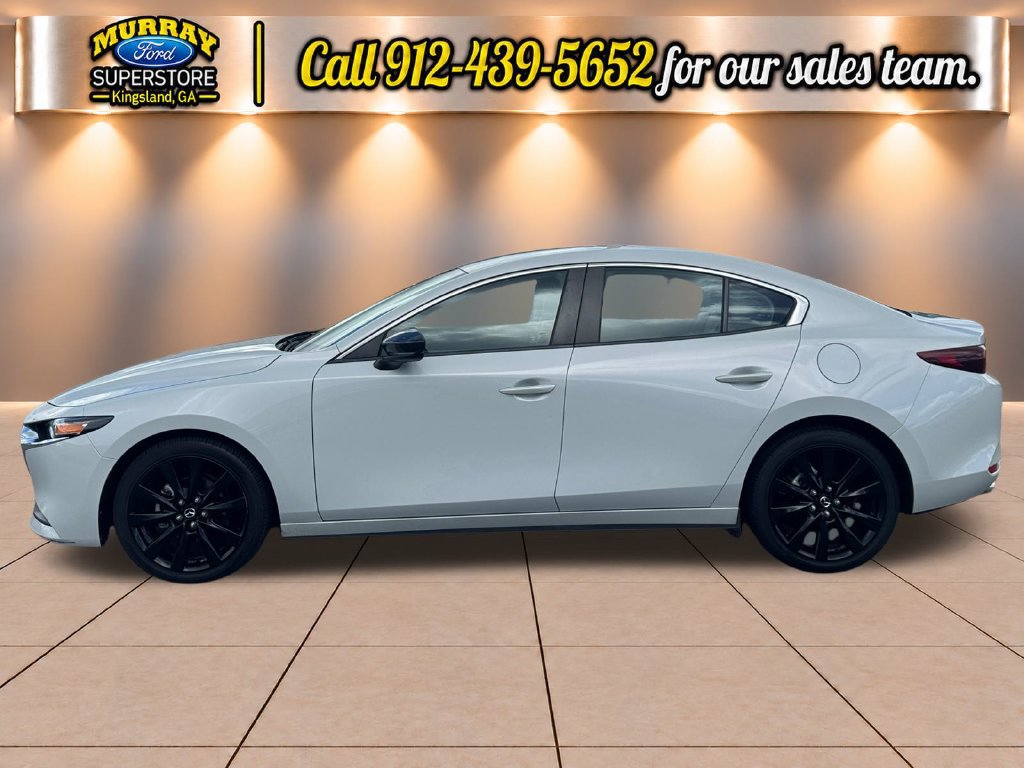 Used 2024 MAZDA MAZDA3 s FWD image 2