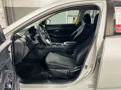 Used 2021 Nissan Sentra S FWD image 19