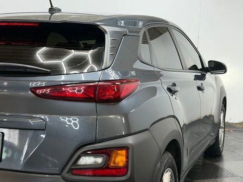 Used 2019 Hyundai Kona SE image 11