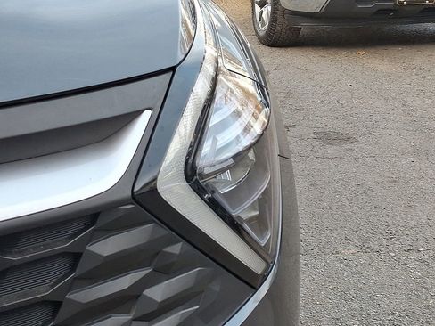 Used 2023 Kia Sportage LX image 36