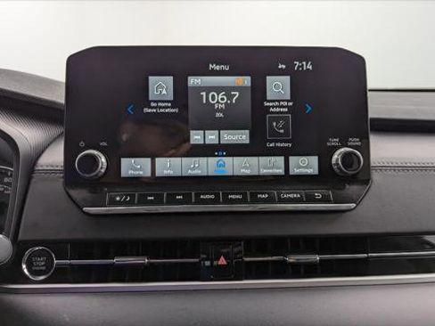 Used 2024 Mitsubishi Outlander SE image 28