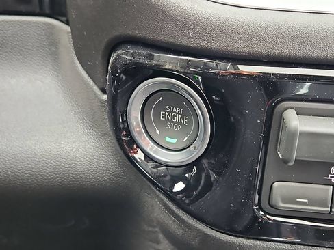 New 2026 Chevrolet Silverado 2500 LTZ w/ LTZ Premium Package AWD/4WD image 17