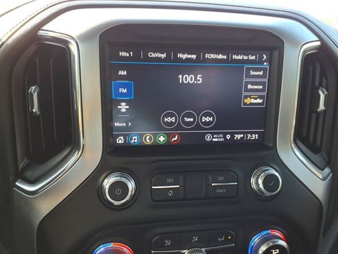Used 2021 GMC Sierra 1500 SLT AWD/4WD image 18