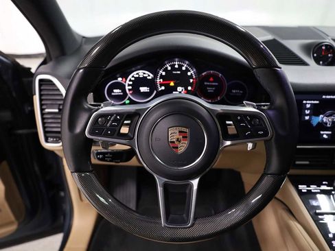 Used 2019 Porsche Cayenne AWD/4WD image 25