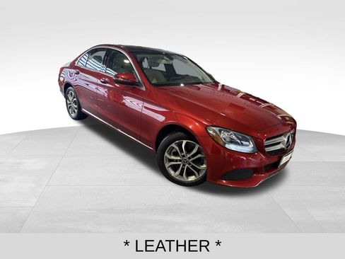 Used 2017 Mercedes-Benz C 300 4MATIC Sedan image 7