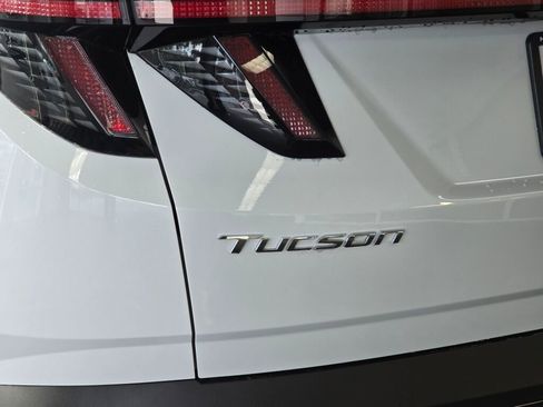 Used 2024 Hyundai Tucson Limited image 14