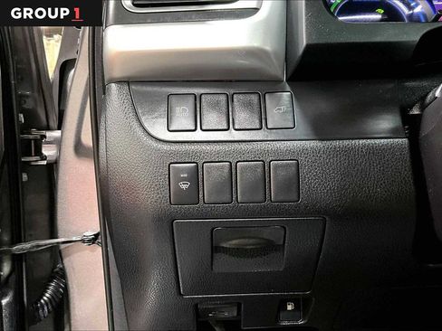 Used 2018 Toyota Highlander XLE image 35