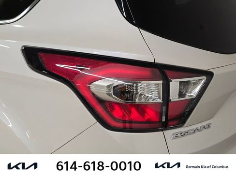 Used 2017 Ford Escape Titanium image 15