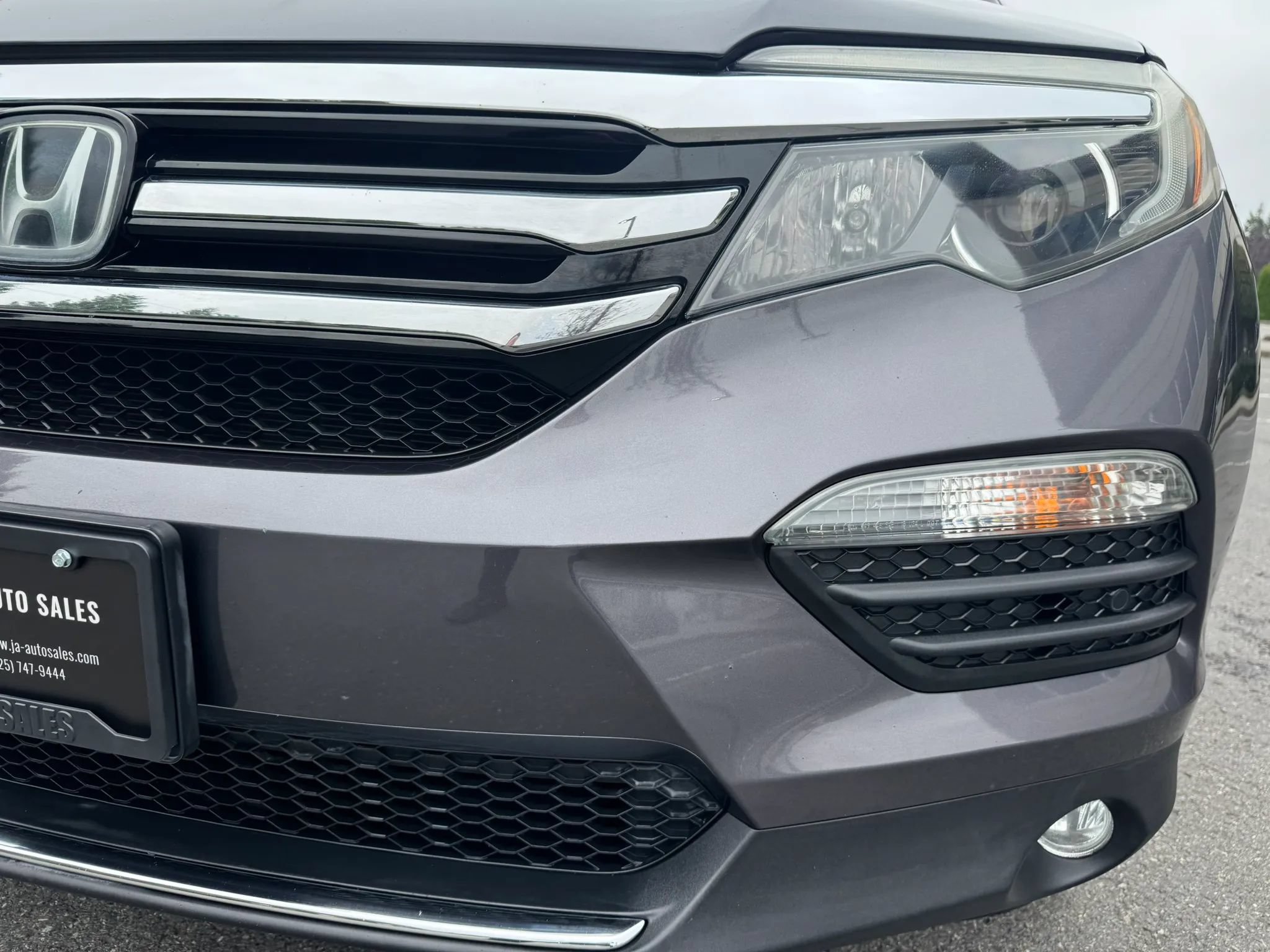 Used 2018 Honda Pilot Elite image 14