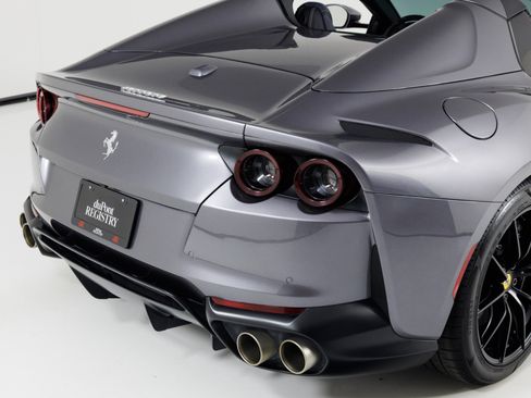 Used 2021 Ferrari 812 GTS RWD image 73