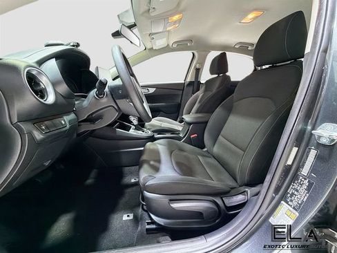 Used 2023 Kia Forte LXS FWD image 22