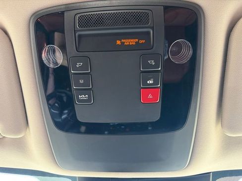 Used 2024 Kia Carnival SX FWD image 28
