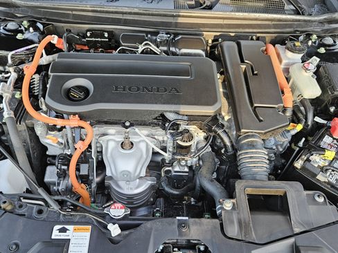 Certified 2024 Honda Accord Sport image 29