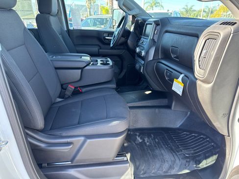 New 2024 GMC Sierra 3500 Pro w/ Fleet Convenience Package image 17