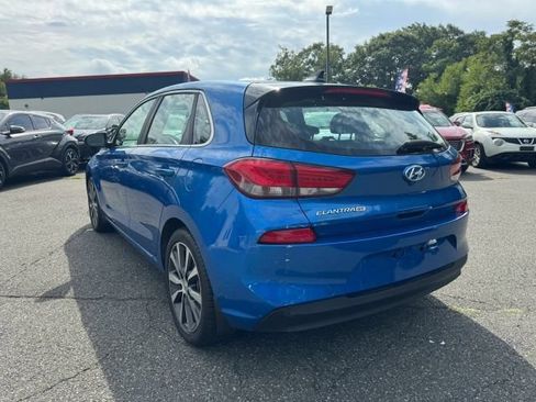 Used 2018 Hyundai Elantra GT w/ Tech Package 03 FWD image 1