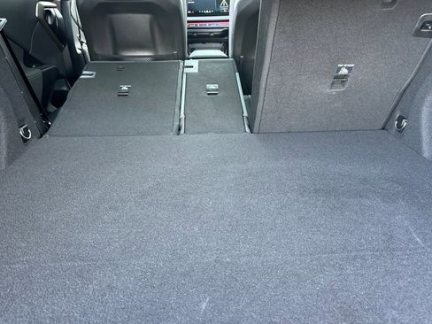 Used 2025 BMW X3 xDrive30i w/ Premium Package image 32