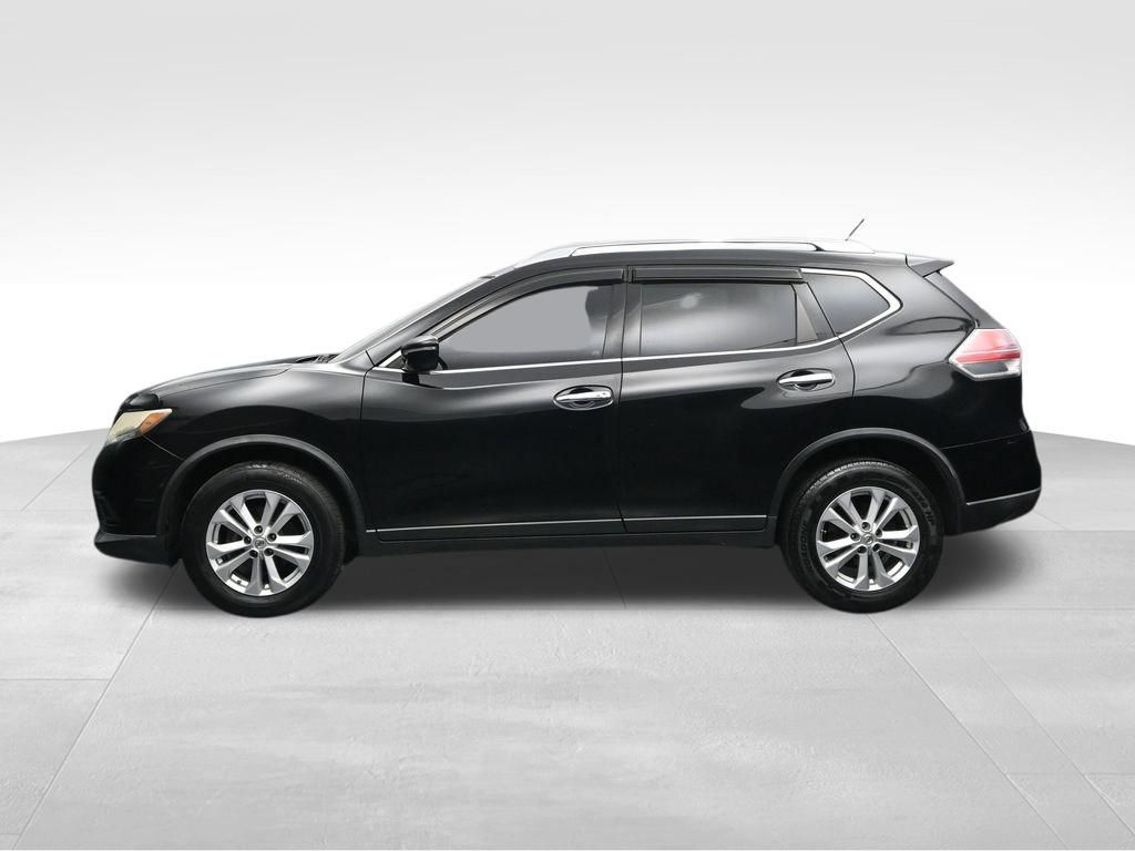 Used 2015 Nissan Rogue SV AWD/4WD image 2