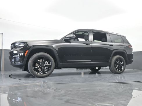 New 2025 Jeep Grand Cherokee L Limited w/ Black Appearance Package image 56