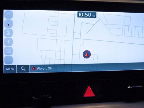 Used 2025 Kia Sportage EX w/ Premium Package image 18