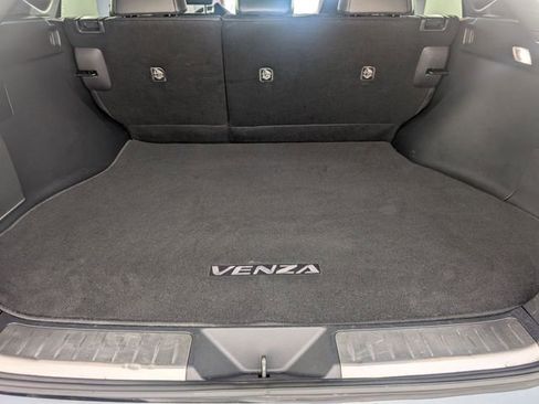 Used 2022 Toyota Venza Limited AWD/4WD image 27