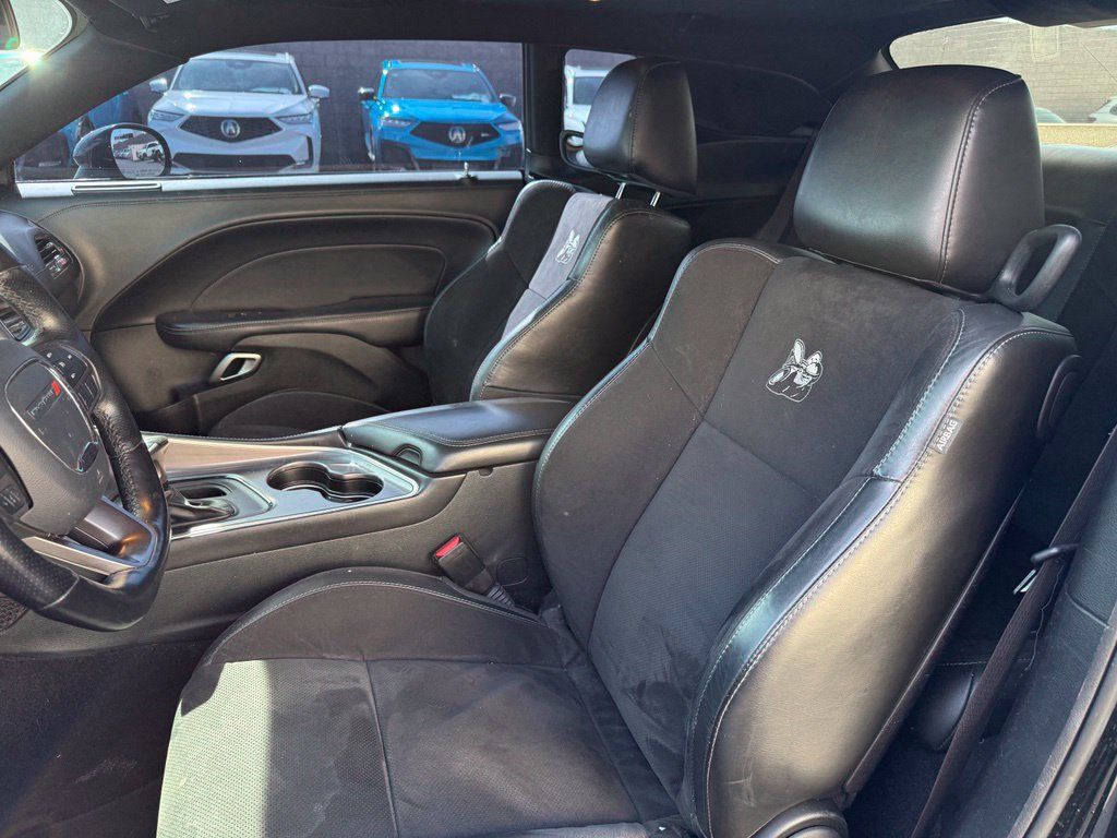 Used 2020 Dodge Challenger R/T Scat Pack RWD image 13
