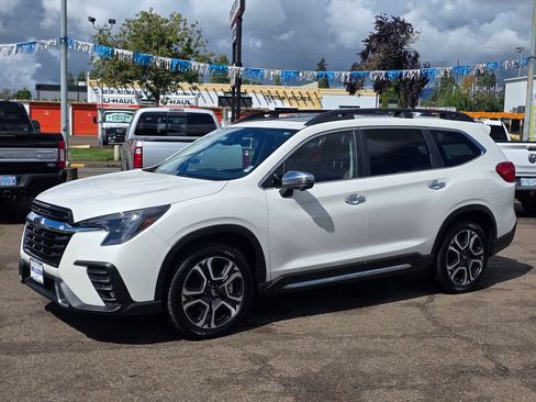 Used 2023 Subaru Ascent Touring AWD/4WD image 30