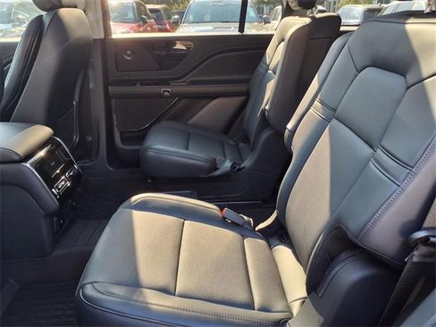 New 2025 Lincoln Aviator Premiere w/ Equipment Group 101A image 10