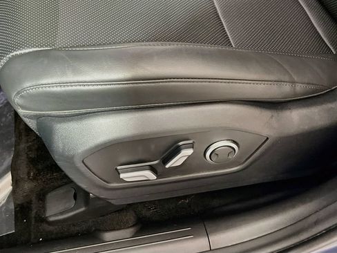 Used 2025 Hyundai Santa Fe SEL FWD image 17