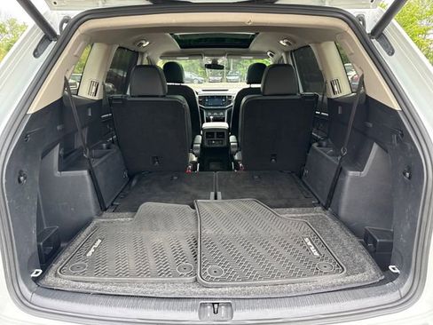 Used 2019 Volkswagen Atlas SEL Premium image 29