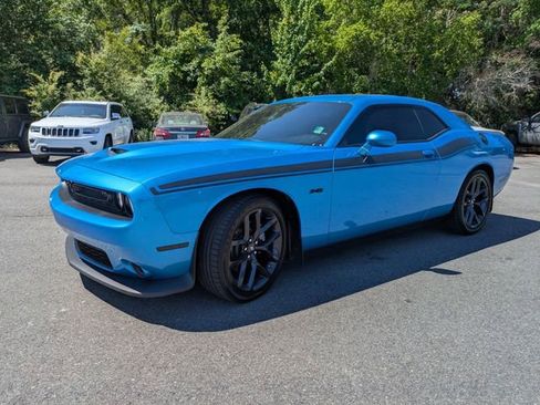 Used 2023 Dodge Challenger R/T w/ Blacktop Package RWD image 8
