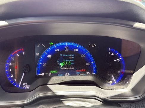 Used 2021 Toyota Corolla LE FWD image 12