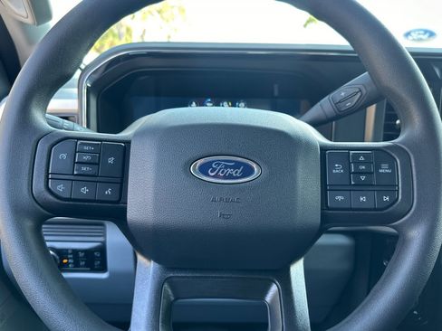 New 2025 Ford F250 XLT w/ Black Appearance Package image 20