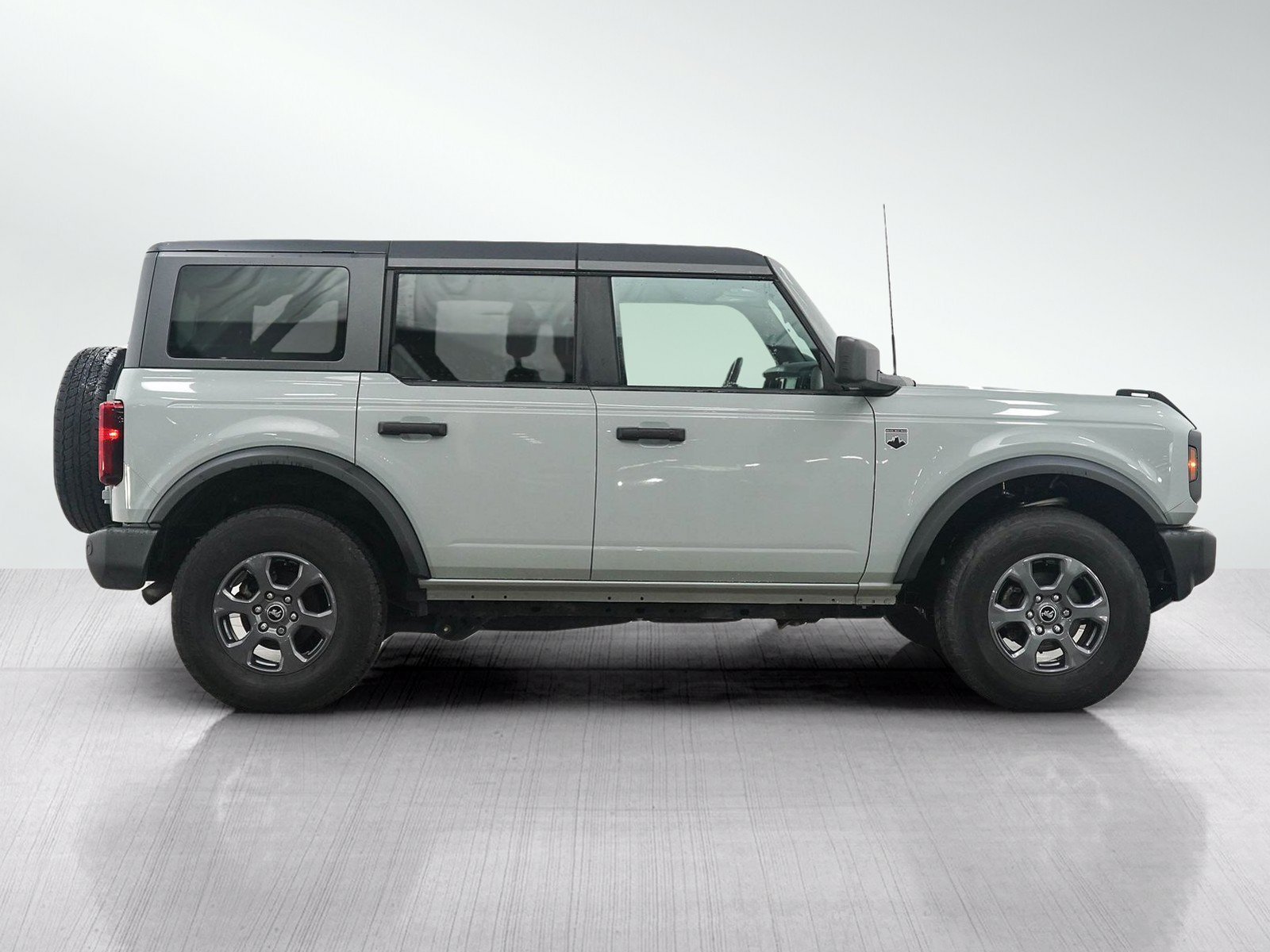 Used 2024 Ford Bronco Big Bend AWD/4WD image 6