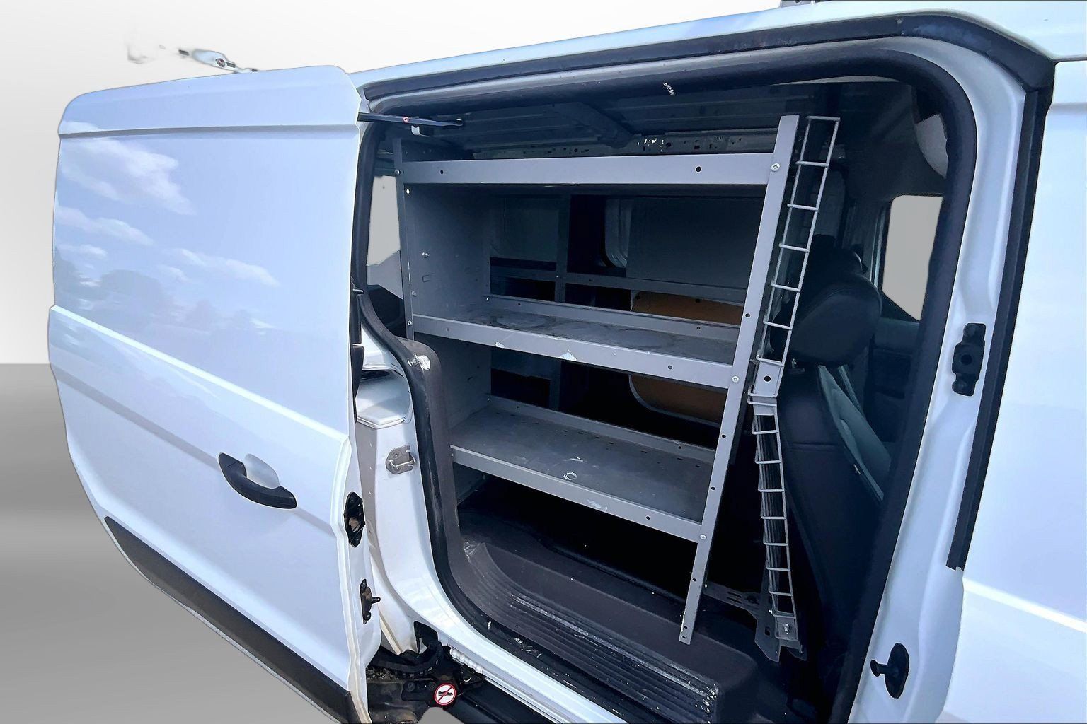 Used 2022 Ford Transit Connect XL FWD image 17