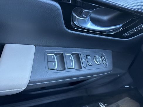 Used 2023 Honda CR-V EX-L image 13