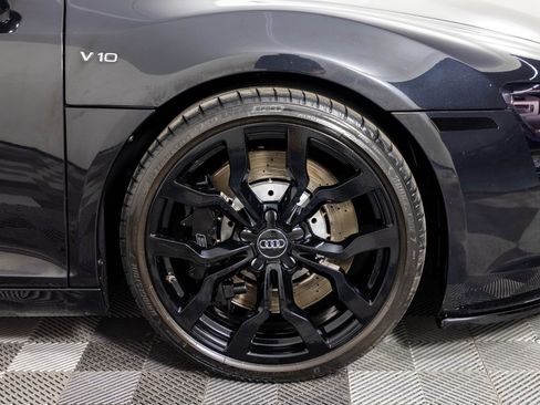 Used 2012 Audi R8 V10 AWD/4WD image 34