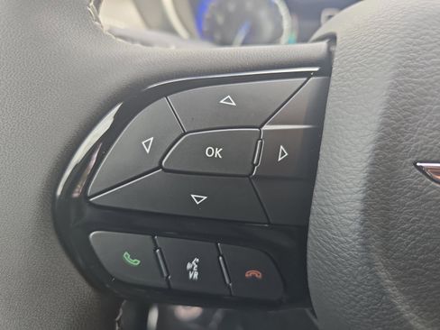 New 2026 Chrysler Pacifica Select FWD image 22