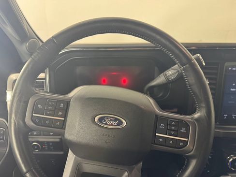 Used 2024 Ford F350 Lariat w/ Lariat Ultimate Package AWD/4WD image 12
