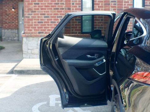 Used 2018 Jaguar E-PACE R-Dynamic S image 50