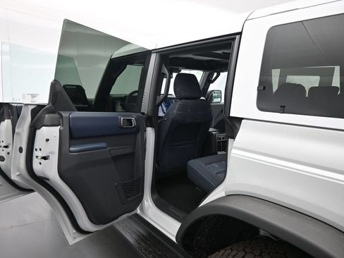 New 2026 Ford Bronco Heritage Edition AWD/4WD image 16