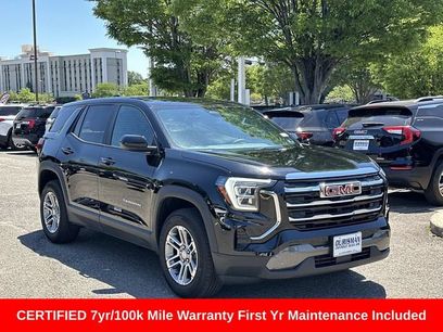 Used 2025 GMC Terrain Elevation