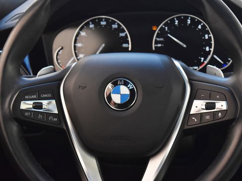Used 2020 BMW 330i xDrive Sedan w/ Driving Assistance Package image 29