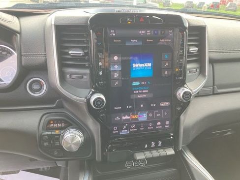 Used 2025 RAM 1500 Laramie w/ Sport Appearance Package AWD/4WD image 17