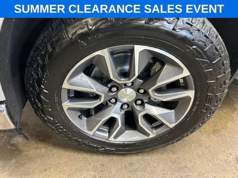 Used 2020 Chevrolet Silverado 1500 LT w/ All-Star Edition AWD/4WD image 9
