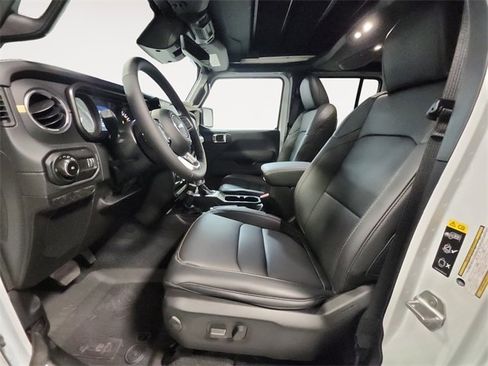 New 2026 Jeep Wrangler Sahara image 9