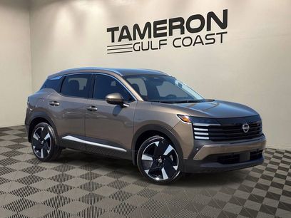 Used 2025 Nissan Kicks SR w/ Illumination Package