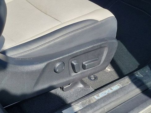 Used 2018 Lexus RX 350L FWD image 11