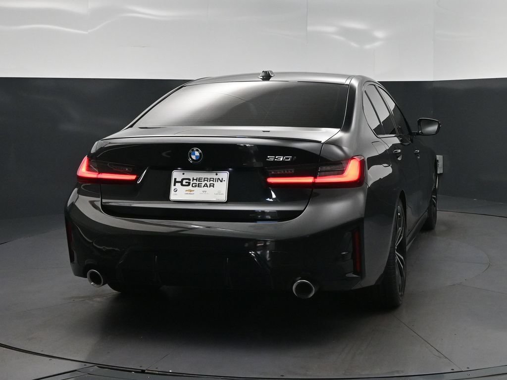 Certified 2024 BMW 330i Sedan w/ M Sport Package RWD image 7