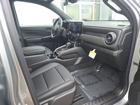 New 2026 Chevrolet Colorado W/T w/ WT Custom Package image 4