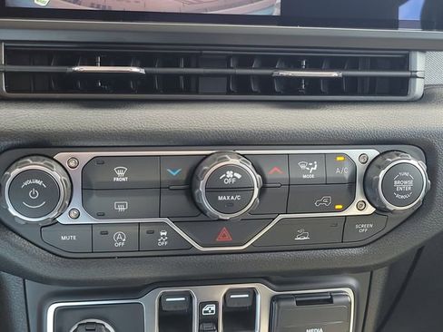 New 2026 Jeep Wrangler Sport AWD/4WD image 22